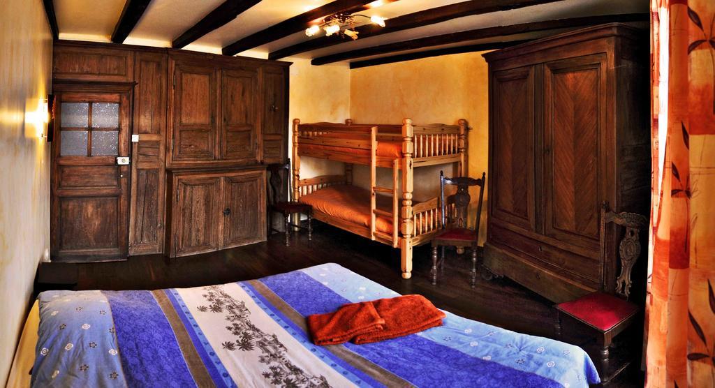 Bed and Breakfast La Ferme Des 3 Suissesses Saint-Paul  Pokój zdjęcie