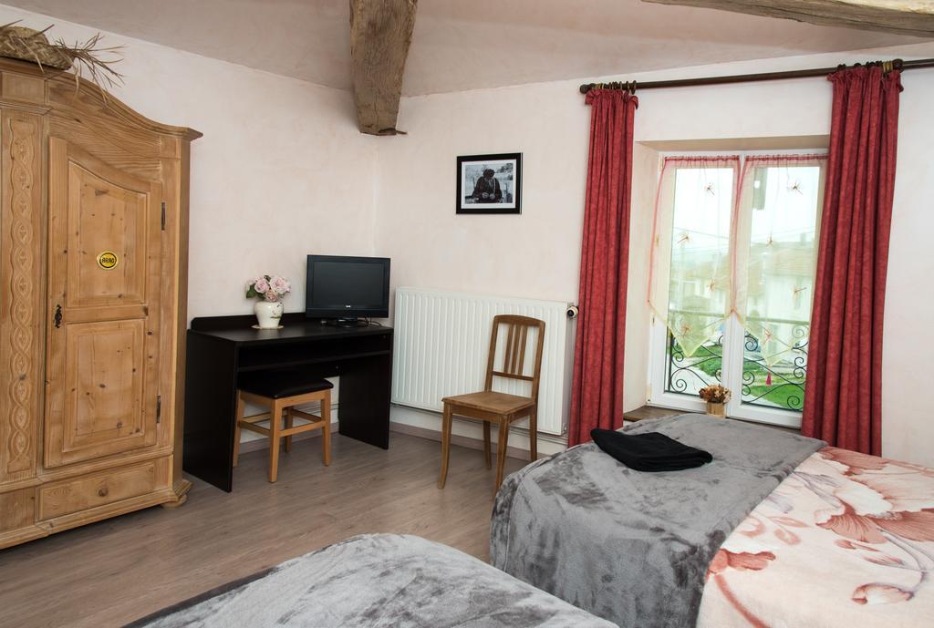 Bed and Breakfast La Ferme Des 3 Suissesses Saint-Paul  Zewnętrze zdjęcie