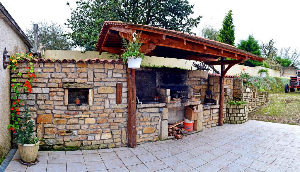 Bed and Breakfast La Ferme Des 3 Suissesses Saint-Paul  Zewnętrze zdjęcie